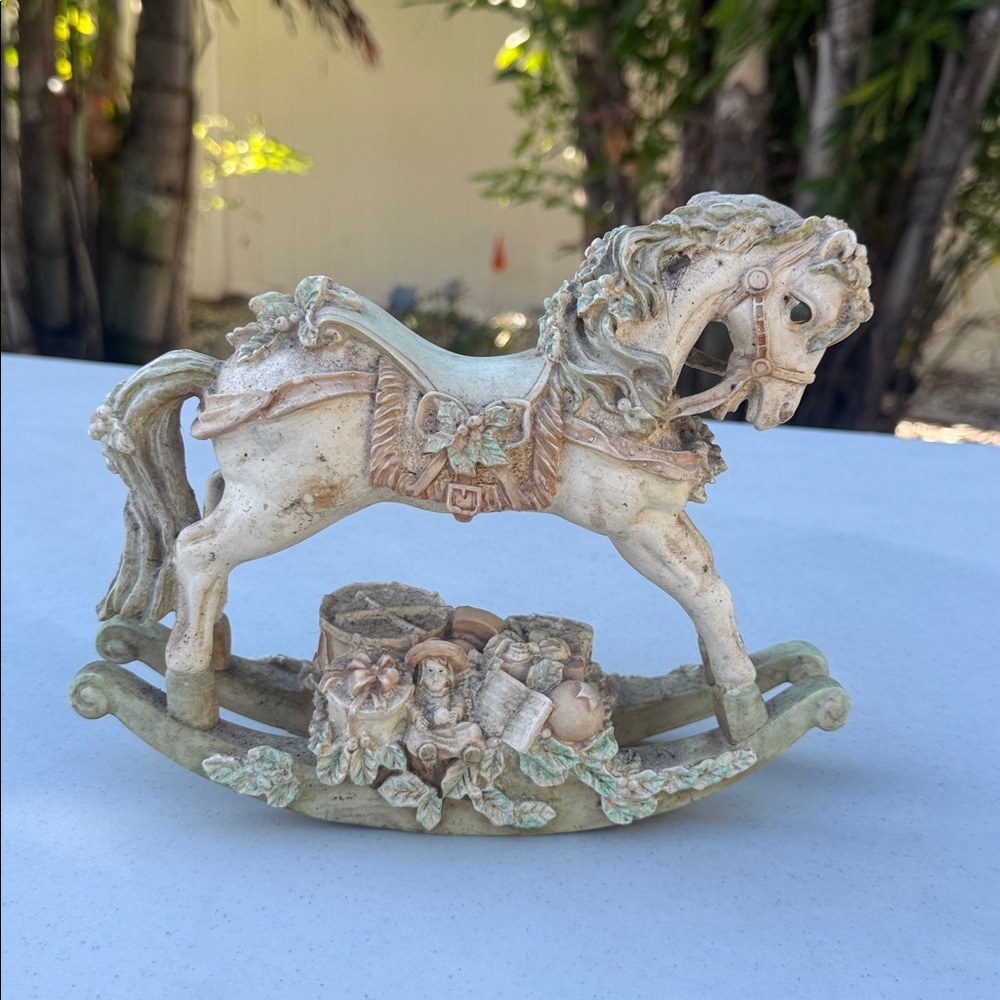 Vintage Rocking Horse Figurine Wind-Up Music Box Christmas Kids Decor